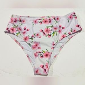 Beachsissi Bikini bottom  New without tags  (#85)